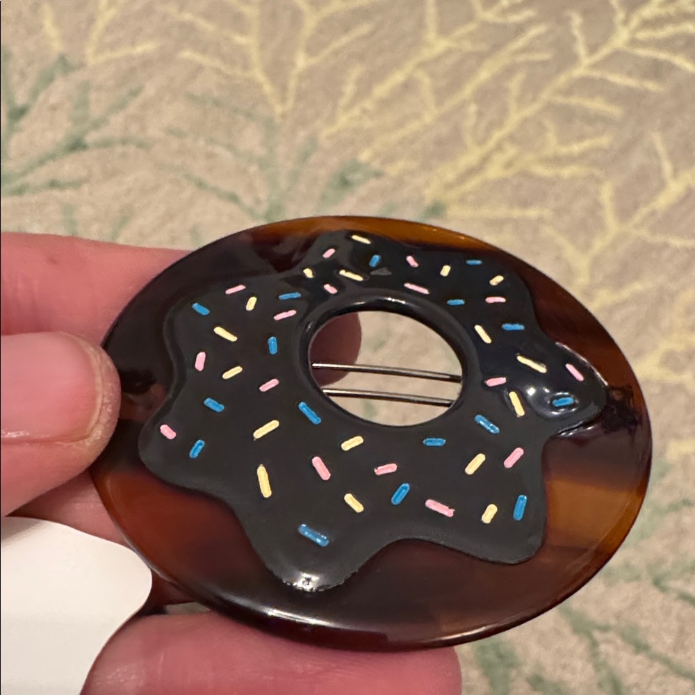 Jenny lemons acrylic glazed doughnut hair clip NWT
